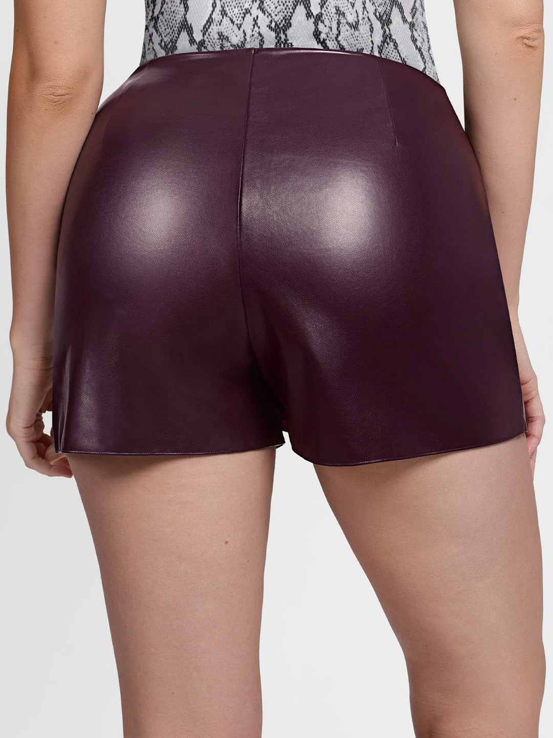 Popilush® （DRAFT）Shapewear Faux Leather High-Waisted Skort