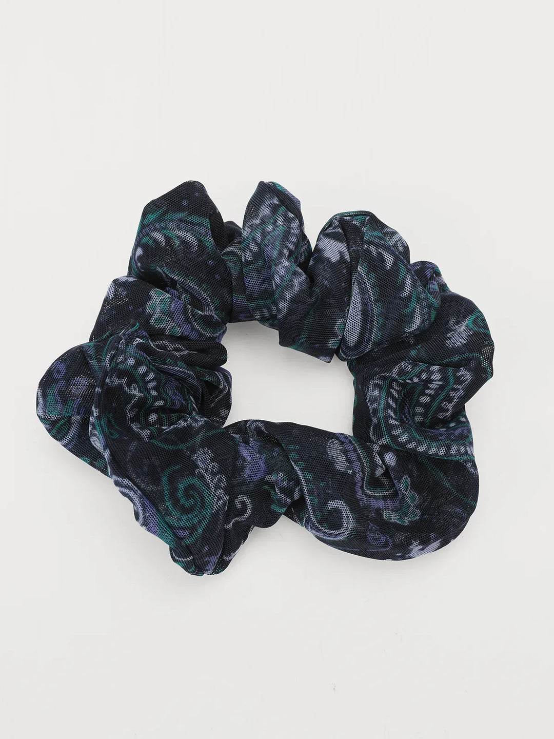 Popilush® Black Paisley / One Size Ruched Scrunchie Hair Tie
