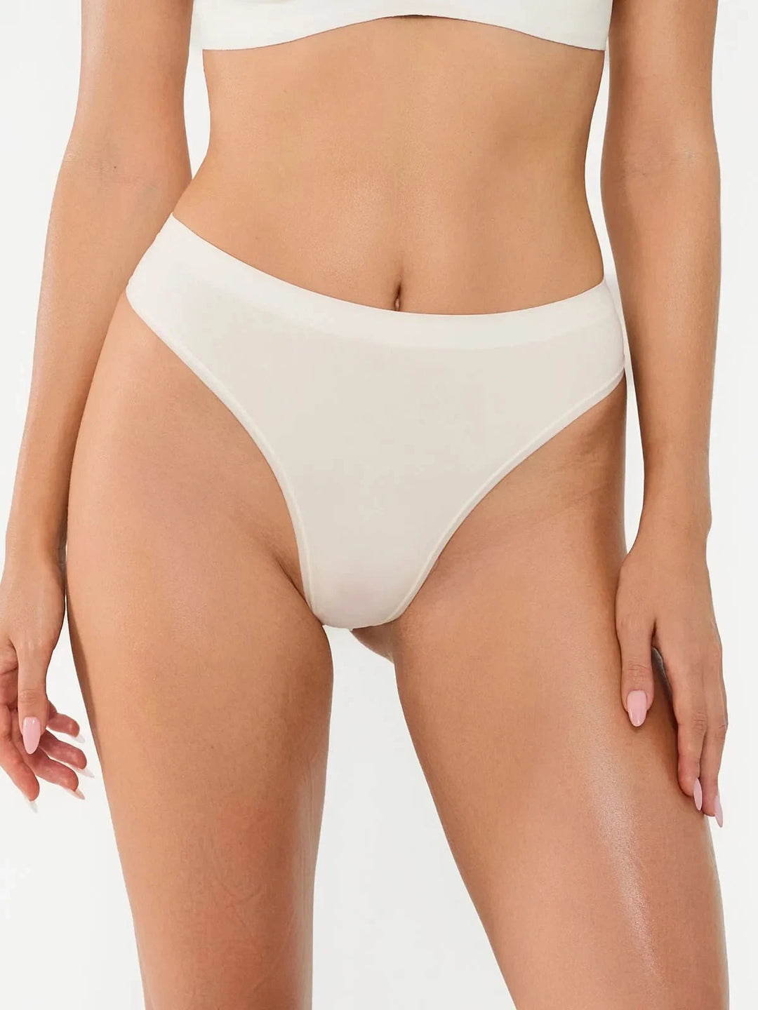 Popilush® White / S Seamless AirKnit Thong