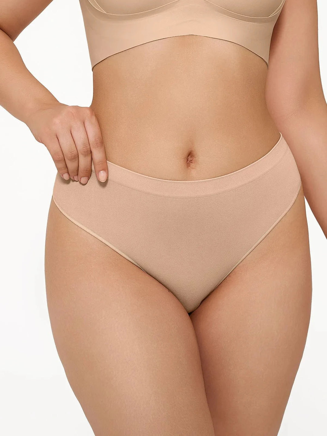 Popilush® Beige / S Seamless Solid Mid-Rise Thong Brief