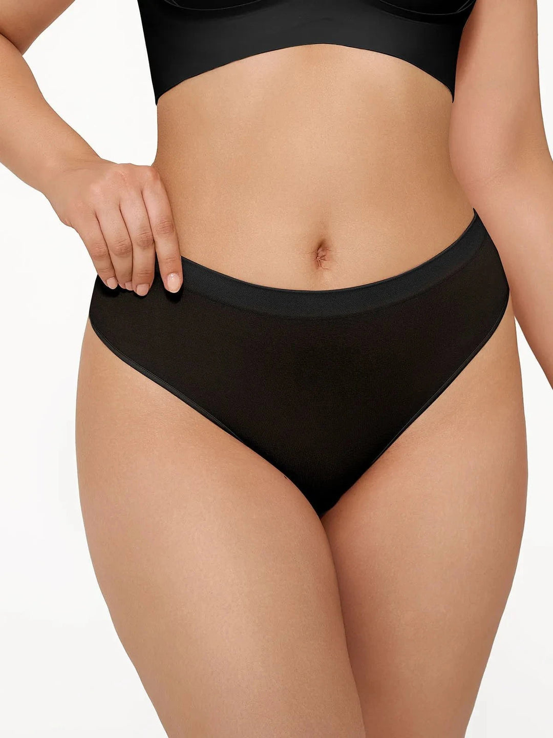Popilush® Black / S Seamless Solid Mid-Rise Thong Brief